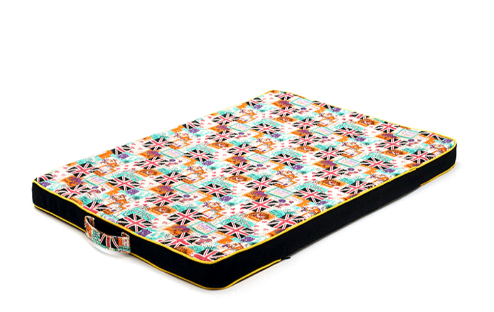 British anti-slip dog mat / dog bed for resting &amp; sleeping